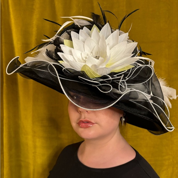 Stunning custom hand-dyed sun hat ready for Derby or other events